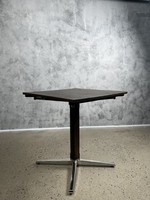 Tables et chaises de terrasse extérieures modernes en fer forgé pour jardin, balcon, bureau - Élégantes et confortables
