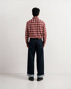 กางเกงยีนส์ทรงตรงขาสั้นเอวกลางสำหรับผู้ชาย สวมใส่สบาย ระบายอากาศดี ลวดลาย 3 มิติ ซักเคมี ลุคสบายๆ สำหรับฤดูใบไม้ร่วง - Product Image 4