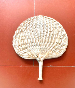 ECO FRIENDLY <b>Hand</b> <b>Fan</b> Wedding Custom Heart Palm Leaf Bamboo Straw Seagrass Grass <b>Hand</b> <b>Held</b> <b>Fan</b> Small <b>Fans</b> Vietnam Products - Product Image 3