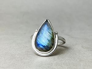 Dernière bague de créateur bohème faite à la main bijoux en argent sterling 925 bagues en labradorite poire naturelle bague en pierres précieuses bleues article cadeau - Product Image 4