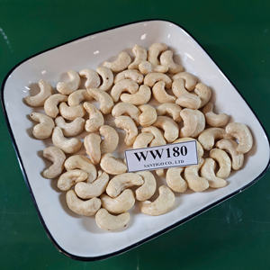 Procesamiento Premium SANTIGO Kaju Badam W180 Anacardos ISO, HACCP Anacardos W180 - Product Image 1