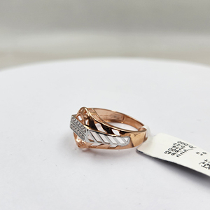 Bague en diamant naturel pour hommes avec approvisionnement direct en usine pour la fête et les vêtements ethniques disponible à un prix abordable - Product Image 2