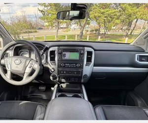 Nissan Titan XD PRO-4X 4X4 2017 Usado (LHD/RHD) - Product Image 4