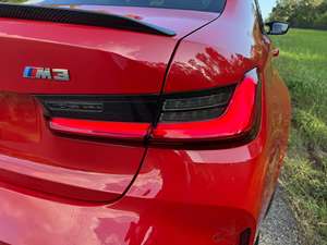 M3 2021, Transmisión Manual de 6 Velocidades, Paquete Ejecutivo, Rojo Metálico Toronto, Sin Modificar - Product Image 4