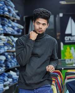 Camiseta de Manga Corta con Cuello Redondo para Hombre, Logotipo Personalizado, Algodón de Bambú, Ajuste Holgado, Color Sólido de Alta Calidad - Product Image 5