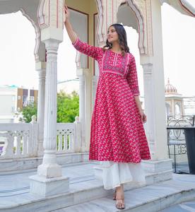 ผ้าคอตตอนพิมพ์ลายดอกไม้ผ้านุ่มใส่สบายเหมาะสำหรับสวมใส่ในชีวิตประจำวันดูมีสไตล์แบบอินเดียดั้งเดิม - Product Image 2