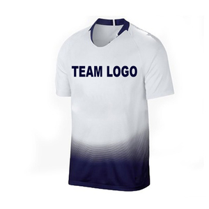 Camiseta de Fútbol de Entrenamiento de Primera Calidad, Nuevo Diseño 2025, Logotipo Personalizado, Jersey de Fútbol Hecho en Pakistán, 100% Poliéster - Product Image 4