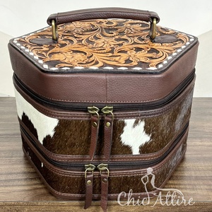 Custom Hand Tooled Cowhide Leather Carrying Holder Zipper Portable Jewelry Storage Box Travel Case Jewelry Organizer for Women's - Product Image 1