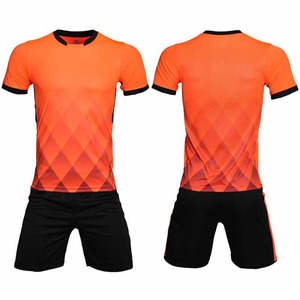 เสื้อเจอร์ซีย์และเครื่องแบบชุดฟุตบอลออกแบบได้ตามต้องการ - Product Image 2