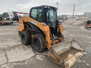 Chargeuse compacte SV185 2019 pour mini-chargeuse frontale, performances de précision pour les travaux exigeants, dotée d'un moteur à boîte de vitesses de 55,4 kW, 3,2 tonnes - Product Image 3