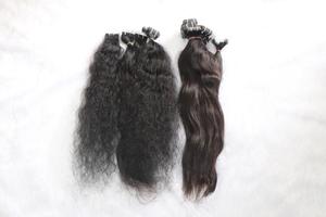 Extensiones de cabello humano sin procesar Remy virgen indio 28-30 pulgadas estilo cinta estiradas en longitudes de onda natural en su color natural - Product Image 3