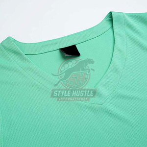 Camiseta de Baloncesto para Hombre Hecha en Pakistán, Personalizada, a Bajo Precio - Product Image 2