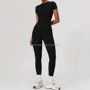Nuevo Conjunto de Yoga para Mujer, 100% Algodón, Transpirable, Diseño Sólido Personalizable, Alta Calidad, Moda en Tendencia, Precio - Product Image 3