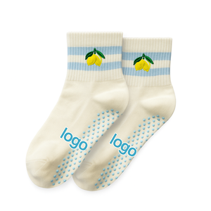 BSCI, venta al por mayor, calcetines Crew Pilates con bonitas frutas y bordado Floral, logotipo personalizado, volante antideslizante para gimnasio diario, uso de barra de Yoga - Product Image 1