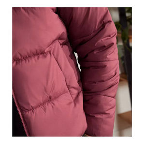 Veste matelassée à capuche d'hiver décontractée de haute qualité pour hommes Logo personnalisé Tissu en cuir léger grande taille XL Fermeture à glissière pour hommes OEM - Product Image 2