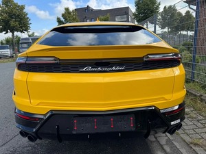 2025 U-r-u-s SE 4.0L V8 ไฮบริด ใหม่เอี่ยม 800 แรงม้า PHEV ขับเคลื่อน 4 ล้อ เกียร์อัตโนมัติ สมรรถนะสูงสุด รถ SUV หรูหรา 5 ประตู 0 กม. - Product Image 2