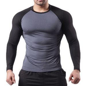 Chemise de gymnastique à manches longues à séchage rapide personnalisée pour adultes Slim Fit Compression Sportswear Ringer Crew Fitness Design en vente - Product Image 1
