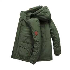 Chaqueta de bombardero de invierno personalizada de calidad superior Unisex con personalización disponible Chaqueta acolchada de burbujas de invierno para deportes al aire libre - Product Image 2