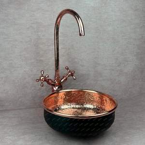 Lavabo de Cobre Rústico Moderno de Primera Calidad para Uso en la Cocina, Duradero, Hecho a Mano, con Aspecto Metálico Natural - Product Image 3