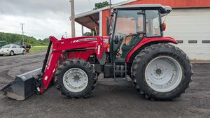 รถแทรกเตอร์มือสอง Massey Ferguson 4610 ขับเคลื่อน 4 ล้อ 180 แรงม้า พร้อมคุณสมบัติเครื่องยนต์ขั้นสูง ประสิทธิภาพเยี่ยม สำหรับงานเกษตรหนัก - Product Image 4