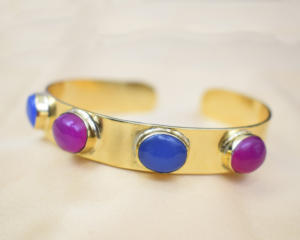 Pierre précieuse naturelle 9X11 MM avec bracelets en pierre de forme ovale à la mode réglables faits à la main plaqués or 18 carats - Product Image 2