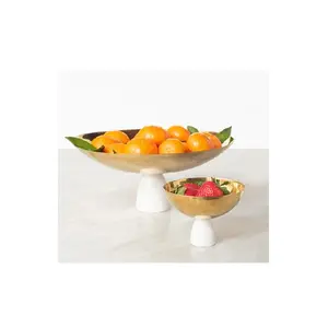 Bol en marbre et laiton d'excellente conception bol décoratif en marbre blanc de 2 pièces fait à la main pour les fruits ou les salades - Product Image 1