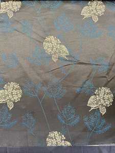 100% Ultra Doux Polyester Jacquard Satin Tissu À Séchage Rapide Respirant Fil Spécial Métallique pour Filles 1337 Série Abaya Vêtements - Product Image 3