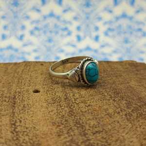 Gorgeous 925 Sterling Silver Bohemian <b>Ring</b> <b>Dainty</b> Oval Cut Howlite Turquoise Gemstone Bezel Setting Lightweight for Parties - Product Image 1