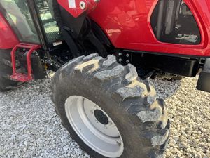 รถแทรกเตอร์ TYM T654 2024 70 แรงม้า ขับเคลื่อน 4 ล้อ พร้อมปั๊มเครื่องยนต์และเกียร์เป็นส่วนประกอบหลัก-ผลผลิตสูง - Product Image 6