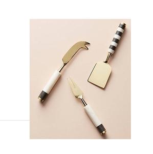 Cuchillos para cortar queso al precio más barato Juego de 3 esparcidores de queso Cubiertos de acero inoxidable Juego de cubiertos Restaurante Utensilios de cocina - Product Image 1