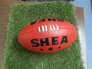 RUGBY BALL Ballon de rugby de haute qualité taille 5 en PVC cousu à la machine pour la promotion Ballons de football de bonne qualité - Product Image 3