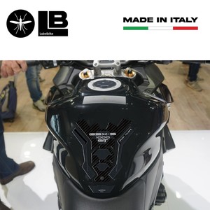 Adesivo Protettivo 3D per Serbatoio Compatibile con Moto Suzuki GSX-S 1000 GT 2021-25 - Product Image 3