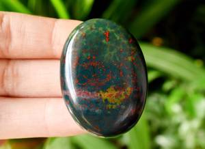 Pierre de sang Superbe gemme pour cristal de guérison Pocket Palm Stone Thumb Wow Bloodstone Palm Stone Crystal Gemstones Wow Quality Gem - Product Image 4