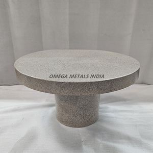 Modern Living Room Coffee Table with Nordic Design Featuring a Sleek Metal Frame and Round <b>Wooden</b> Surface for a Luxury Interior - Product Image 3