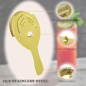 Colador de Cócteles con Acabado Dorado, Acero Inoxidable Premium, Resorte Firme, Vertido Suave, Herramienta de Bar para el Hogar y Bares Profesionales - Product Image 4
