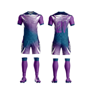 Ensemble de maillot de football orange personnalisé Kit de football sublimé pour hommes avec short et chaussettes Uniforme respirant à séchage rapide - Product Image 2