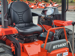 รถแทรกเตอร์คูโบต้ารุ่นใหม่ M62 TLB พร้อมหัวตักและหัวขุด - Product Image 6