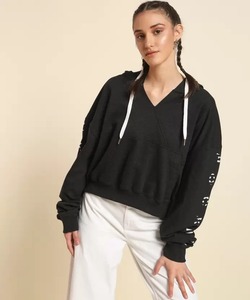 Sweat à capuche court à manches longues imprimé de qualité supérieure pour femmes, coupe personnalisée pour toutes les occasions d'hiver - Product Image 2