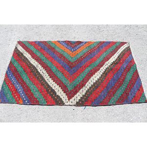 Alfombra Turca Vintage de 3x5.3 pies (92x161 cm), Alfombra Ikat Roja Kilim - Product Image 3