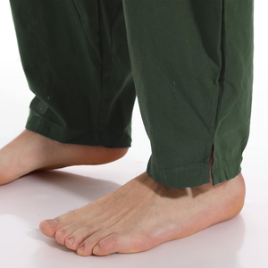 Pantalon pour Homme Décontracté avec Poches Long Tissu Tricoté Respirant et Solide Motif Teint Uni Pantalon pour Homme Personnalisé - Product Image 4
