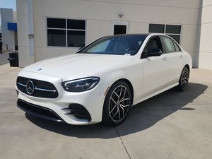 Mercedes-Benz E 350 Turbo Premium RWD d'occasion propre 2022 - Product Image 3