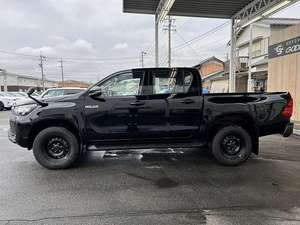 2022 TOYOTA HILUX - Product Image 6