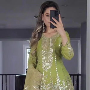 Nouveau Designer Wear Wedding Party Heavy Pure Faux Georgette Séquence Broderie Et Top Imprimé Et Dhoti Salwar Avec Dupatta - Product Image 1