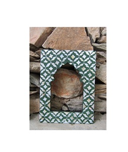 Cadre photo en nacre de qualité supérieure, artisanal, personnalisable avec logo sur mesure pour une décoration de chambre luxueuse - Product Image 1
