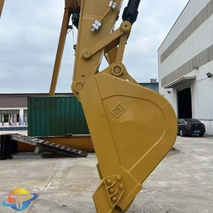 Excavadora CAT340D2L de segunda mano, súper eficiente en consumo de combustible, original y económica, con capacidad de cazo de 1.9m y 1206 horas de uso. - Product Image 5