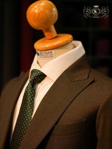 Stylo's Collection 100% Traje de oficina de lana para hombre Pantalones transpirables Cremallera de un solo pecho Trajes de negocios a medida con pliegues - Product Image 5