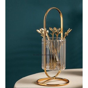 Porte-couverts en métal de haute qualité plaqué or, résistant et au design unique en verre texturé, à prix impressionnant - Product Image 1