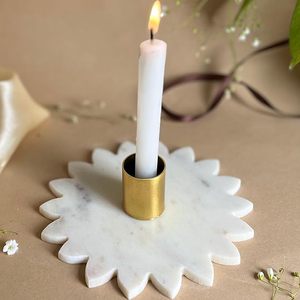 Bougeoir simple pour décor à la maison nouveau style fantaisie métal en laiton plaqué or base en marbre bougeoir pour mariages - Product Image 1