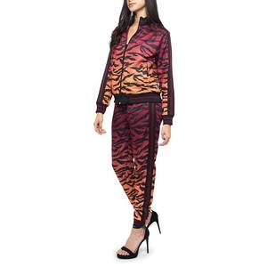 Conjunto de chándal personalizado con logotipo bordado para mujer, conjunto de chándal de fitness de dos piezas a juego, conjunto de chándal de sublimación para hombre - Product Image 3