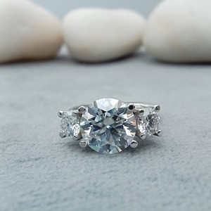 Women's Luxury 10K 18K Gold Trendy Hip Hop Engagement Ring Full VVS Natural Brilliant Cut Diamond for Certified Classic Wedding - Product Image 1